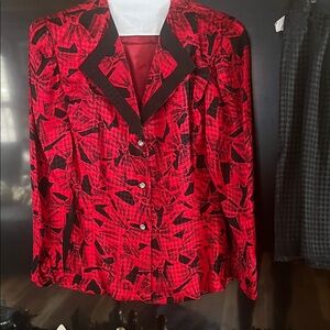 Vibrant Red and Black Women's pure silk suit vintage 1986